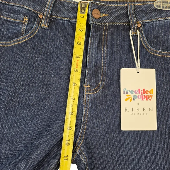 NWT Risen Jeans - High Waisted Barrel Leg Womens Blue Jeans - Picture 9 of 16